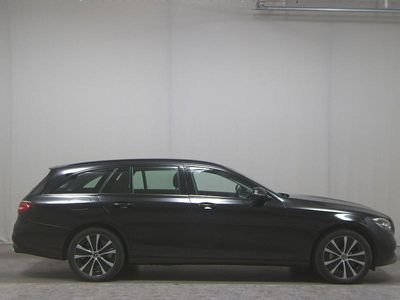 Mercedes E300