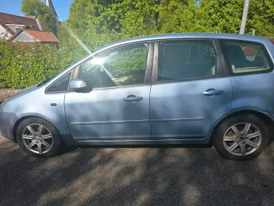 Używany Ford C-MAX 109 KM (80 kW) 2005 Szary Minivan