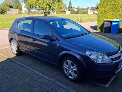 Gebraucht Opel Astra 116 PS (85 kW) 2007 Blau Limousine