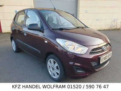 gebraucht Hyundai i10 5 Star Edition Neue Allwetterreifen 2 Halter