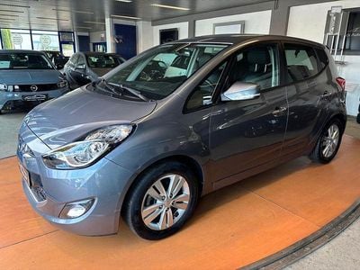 Gebraucht Hyundai ix20 Style 125 PS (91 kW) 2011 Grau Kleinwagen
