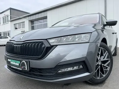 Gebraucht Skoda Octavia 204 PS (150 kW) 2022 Grau Kombi