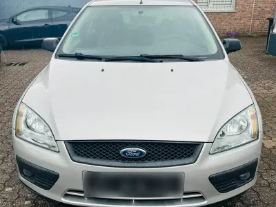 Gebraucht Ford Focus 101 PS (74 kW) 2005 Silber Kombi