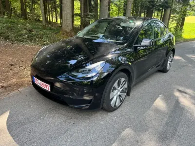 Gebraucht Tesla Model Y 378 kW (514 PS) 2023 Solid black SUV