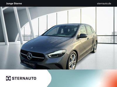 Gebraucht Mercedes B180 Advanced 136 PS (100 kW) 2025 Metalliclack mountaingrau Van / Kleinbus
