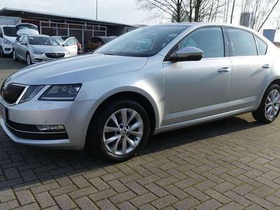 gebraucht Skoda Octavia Lim. Style, LED, DSG, 1. Hand !