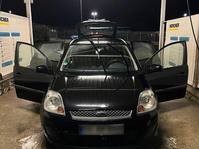 Gebraucht Ford Fiesta 70 PS (51 kW) 2007 Schwarz Kleinwagen
