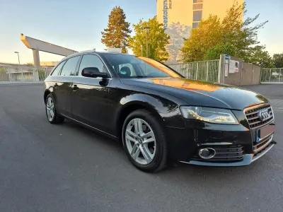 Gebraucht Audi A4 140 PS (102 kW) 2012 Schwarz Kombi