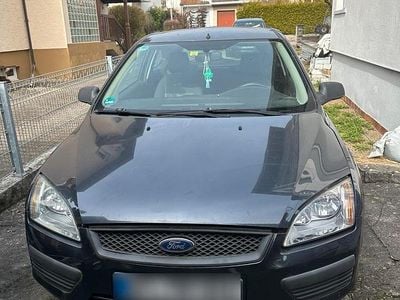 Gebraucht Ford Focus 101 PS (74 kW) 2006 Silber Coupé