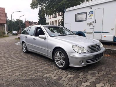 Mercedes C230