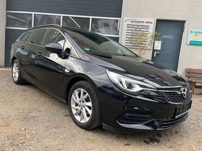 Schwarz Gebraucht 2021 Opel Astra Elegance Kombi | 10.700 € (Etwas zu teuer)