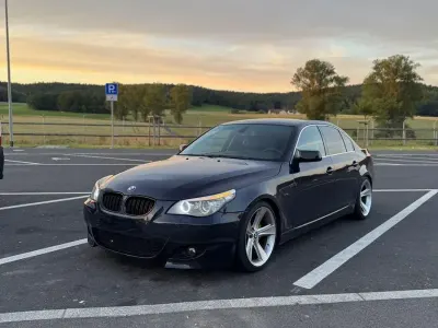 Gebraucht BMW 530 Performance 280 PS (205 kW) 2008 Blau Limousine