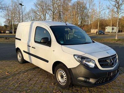Gebraucht Mercedes Citan 109 90 PS (66 kW) 2018 Weiß Van / Kleinbus