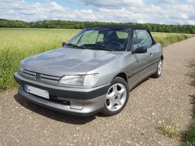 Gebraucht Peugeot 306 Cabriolet 101 PS (74 kW) 1995 Silber Cabrio