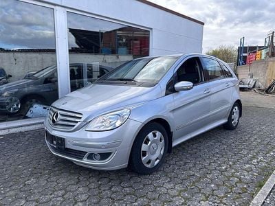 Usata Mercedes B200 136 CV (100 kW) 2005 Argento Monovolume