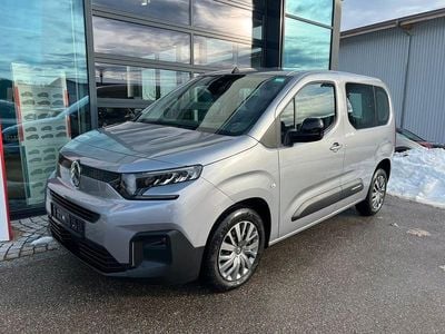 Grau Gebraucht 2024 Citroën Berlingo PureTech Van / Kleinbus | 23.990 € (Fairer Preis)