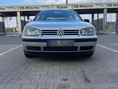 VW Golf IV