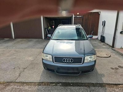 Gebraucht Audi A6 170 PS (125 kW) 2002 Grau Kombi