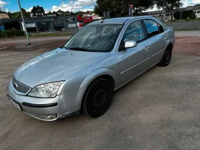Gebraucht Ford Mondeo 110 PS (80 kW) 2006 Grau Limousine
