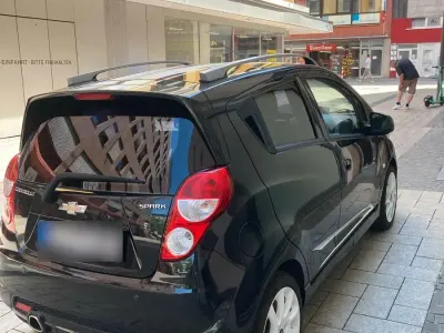 Gebraucht Chevrolet Spark 80 PS (58 kW) 2014 Schwarz Kleinwagen