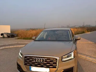 Gebraucht Audi Q2 Sport 116 PS (85 kW) 2019 Schwarz SUV