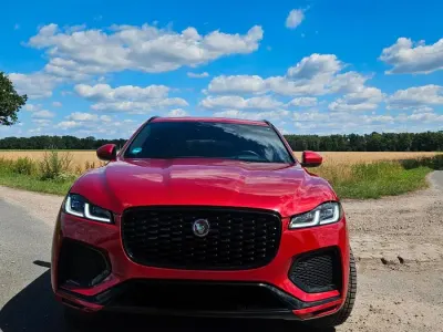 Gebraucht Jaguar F-Pace 300 PS (220 kW) 2022 Rot SUV
