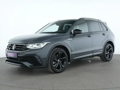 Gebraucht VW Tiguan R-line 190 PS (139 kW) 2023 Delfingrau SUV