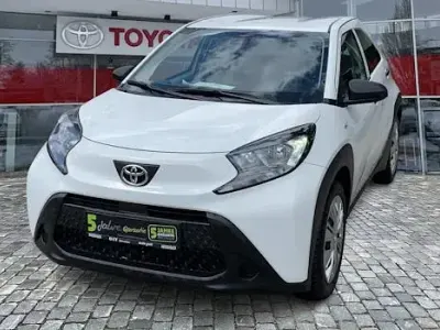 Gebraucht Toyota Aygo X 72 PS (52 kW) 2023 Schneeweiß SUV