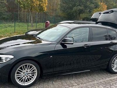 Gebraucht BMW 118 Sport Line 136 PS (100 kW) 2019 Schwarz Kleinwagen