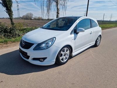 Gebraucht Opel Corsa OPC 90 PS (66 kW) 2010 Weiß Kleinwagen