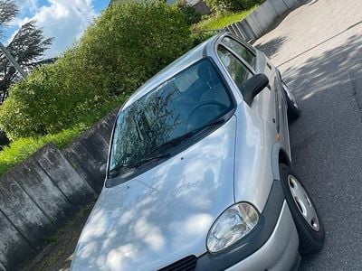 Occasion Opel Corsa 60 ch (44 kW) 1998 Gris Citadine