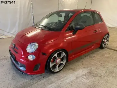 Używany Abarth 595 Competizione 160 KM (117 kW) 2014 Czerwony Sedan/Limuzyna