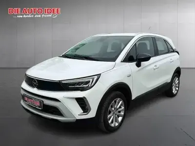 Second-hand Opel Crossland X Elegance 131 CP (96 kW) 2022 Alb SUV