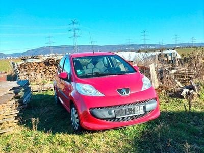 Gebraucht Peugeot 107 Filou 68 PS (50 kW) 2007 Rot Kleinwagen