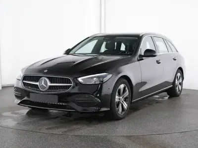 Gebraucht Mercedes C220 Avantgarde 197 PS (144 kW) 2025 Lack obsidianschwarz Kombi
