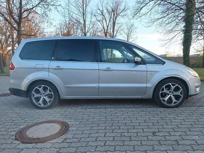 Gebraucht Ford Galaxy Ghia 140 PS (102 kW) 2008 Silber Van / Kleinbus