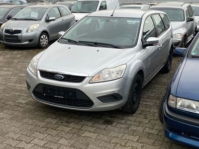 gebraucht Ford Focus 1.6 Diesel Kombi Silber