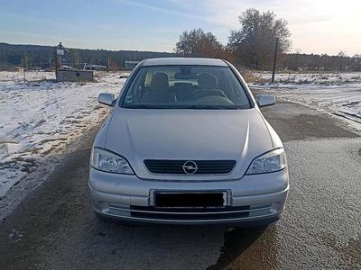 Gebraucht Opel Astra 105 PS (77 kW) 2003 Silber Limousine