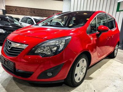 Gebraucht Opel Meriva Design Edition 140 PS (102 kW) 2011 Rot Van / Kleinbus