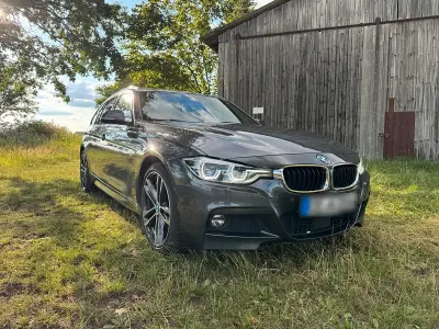 Gebraucht BMW 330 M Sport 256 PS (188 kW) 2018 Grau Kombi
