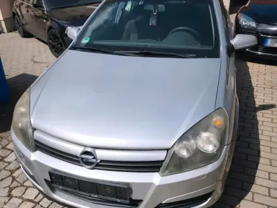 Occasion Opel Astra 105 ch (77 kW) 2004 Argent Berline