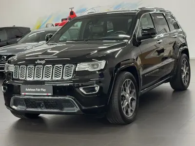 Gebraucht Jeep Grand Cherokee Overland 250 PS (183 kW) 2020 Schwarz SUV