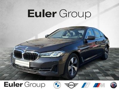 Gebraucht BMW 520 190 PS (139 kW) 2022 Grau Limousine