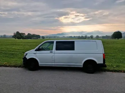 Gebraucht VW T6 131 PS (96 kW) 2016 Silber Van