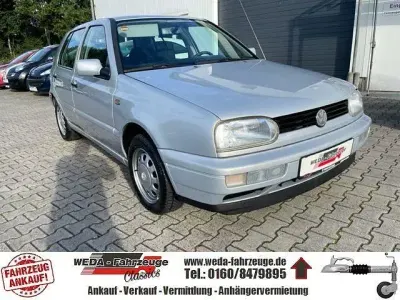 Brugt VW Golf III Family 75 HK (55 kW) 1997 Sølv Sedan