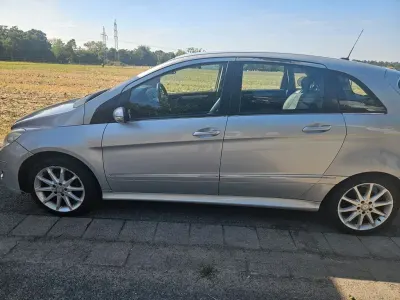 Gebraucht Mercedes B170 116 PS (85 kW) 2007 Grau Van / Kleinbus