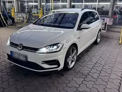 Gebraucht VW Golf VII R-line 150 PS (110 kW) 2020 Weiß Kombi