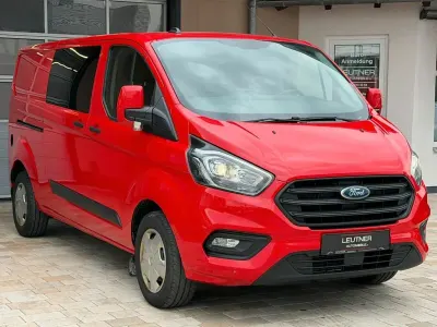 Gebraucht Ford Transit Custom Trend 131 PS (96 kW) 2019 Rot Van / Kleinbus