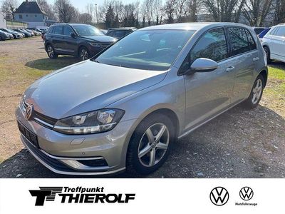 Używany VW Golf VII Comfortline 150 KM (110 kW) 2017 Srebrny Sedan/Limuzyna