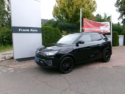 Gebraucht SsangYong Tivoli 163 PS (119 kW) 2024 Schwarz SUV